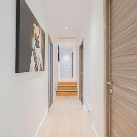 Apartment Rue D'antibes 4 Bedroom Apt Cannes
