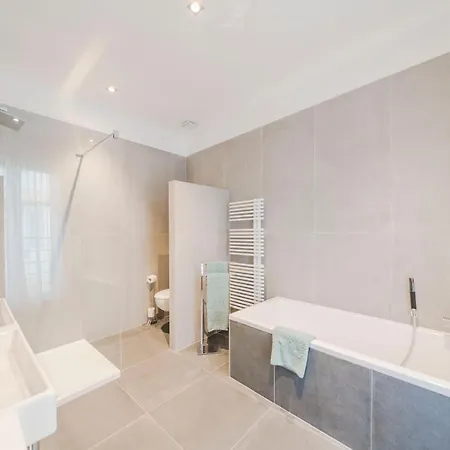 Rue D'antibes 4 Bedroom Apt Apartment Cannes